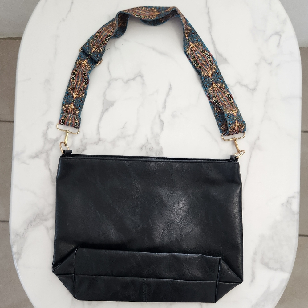 Unisex Black Pu Leather Tote Bag With Patterned Boho Strap - Picture 3 of 15